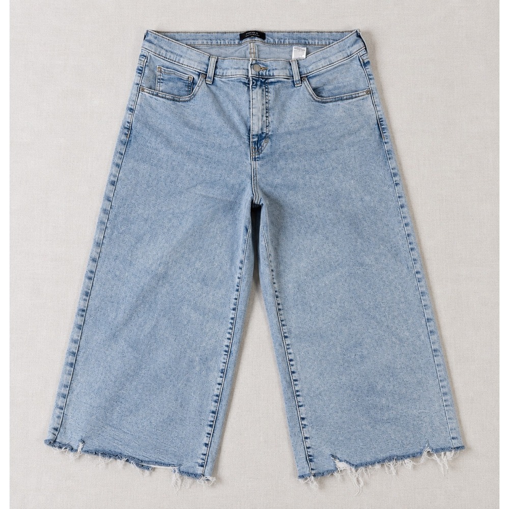 Banana Republic Wide Leg High Rise Jeans Light Wash Raw Hem 35/20 Regular